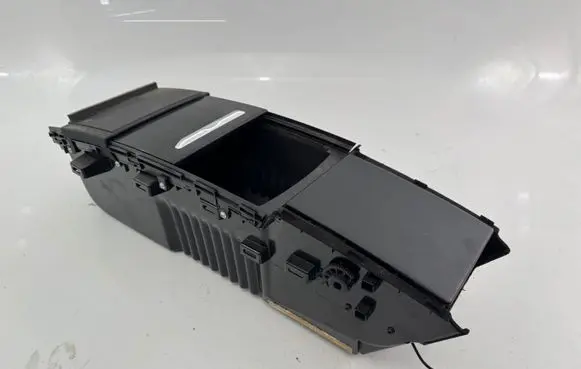 Tesla Model S Glove box central console 105514900 1110995 549417