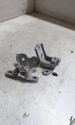 Hyundai Getz Front door hinge set YBU20