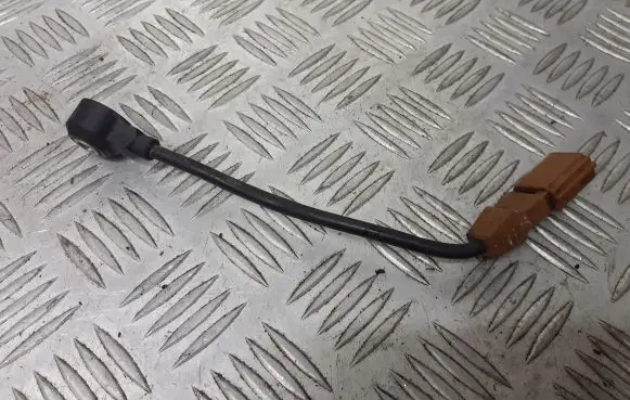 Skoda Fabia Mk1 (6Y) Detonation knock sensor 