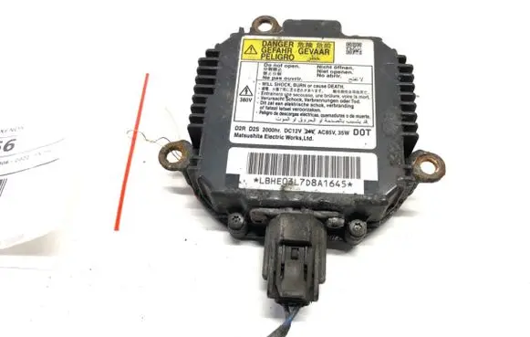 Honda CR-V Voltage converter/converter module LBHE03L