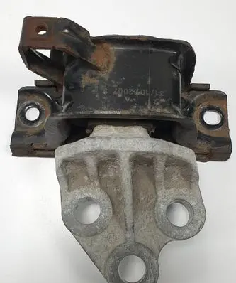 Opel Corsa D Engine mount vacuum valve 468646740