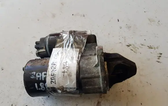 Opel Zafira A Starter motor