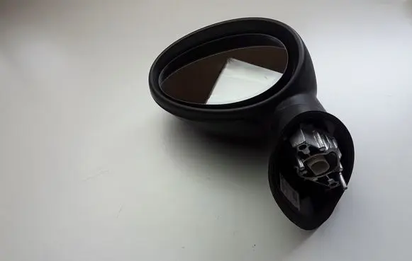Mini Cooper Countryman F60 Front door electric wing mirror 51167471259