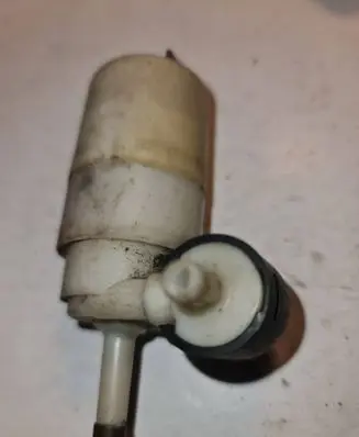Volkswagen Golf II Windscreen/windshield washer pump 191955651 431955651