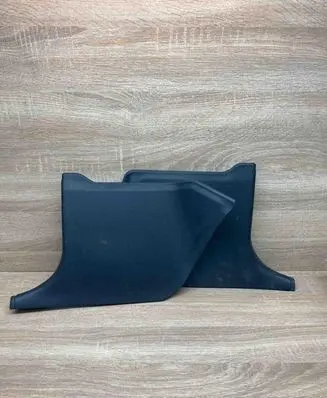 Mercedes-Benz E W211 Foot area side trim A2116801306 PAIR