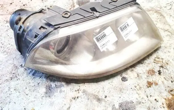 Volkswagen PASSAT B5.5 Headlight/headlamp 15456400 154564-00 15456400154564-00