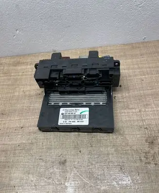 Mercedes-Benz C W203 Fuse module 5DK00848540
