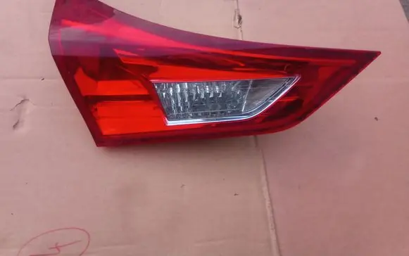 Toyota Auris E180 Tailgate rear/tail lights