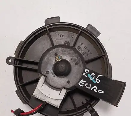 Peugeot 206 Front height sensor lever 2408101
