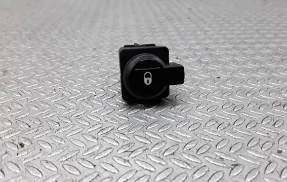 Citroen C4 I Central locking switch button 
