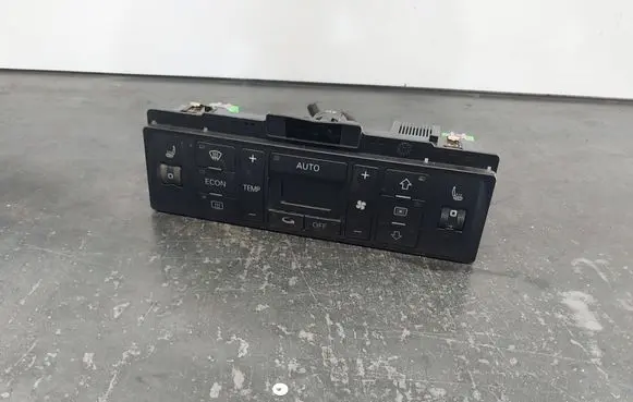 Audi A4 S4 B5 8D Climate control/heater control trim 8D0820043N