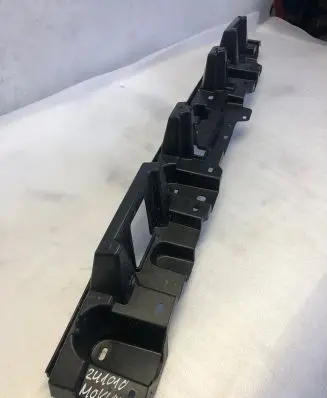 Opel Mokka B Rear bumper mounting bracket 9835238380