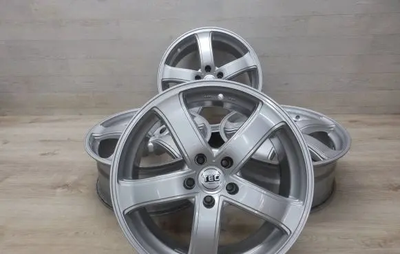 Mercedes-Benz E A207 R18 alloy rim KBA48447