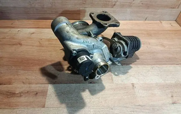 Citroen C4 Cactus Turbo 9825982080 MGT12417 8702482