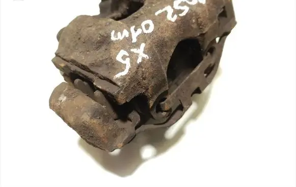 BMW X5 E53 Rear brake caliper