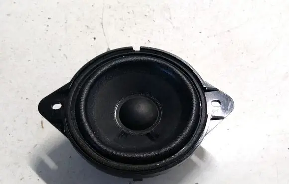 Audi A4 S4 B8 8K Parcel shelf speaker 8K9035709