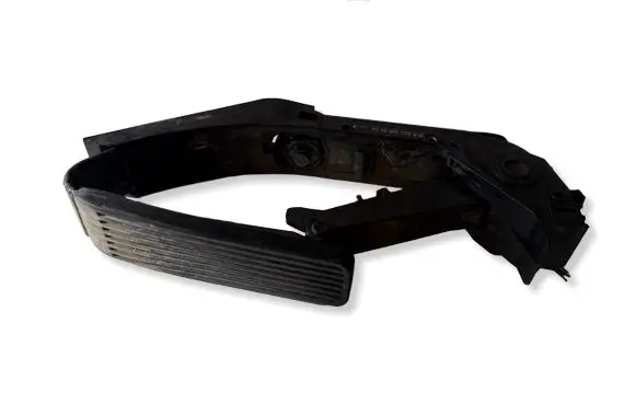 Mercedes-Benz S W221 Accelerator throttle pedal A2203000104
