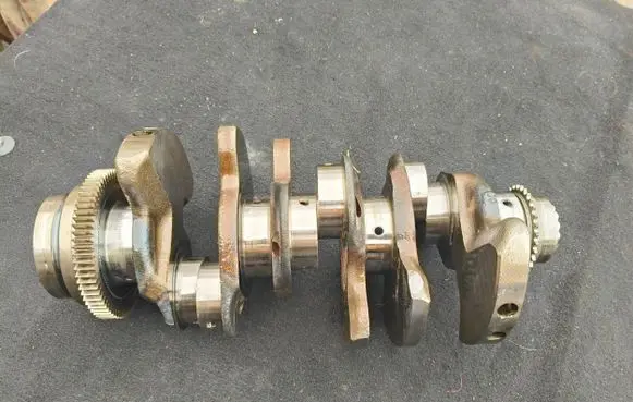 Audi A4 S4 B9 8W Crankshaft 06m105019ag