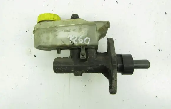 Volkswagen Polo III 6N 6N2 6NF Master brake cylinder 