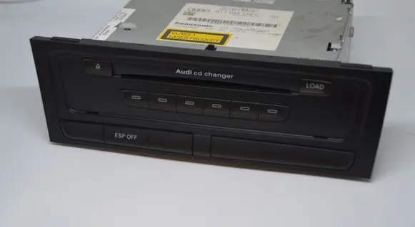 Audi A5 8T 8F CD/DVD changer 8T1035110C