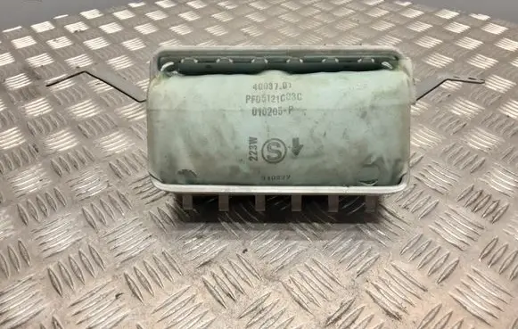 Toyota Avensis T250 Passenger airbag 4003701