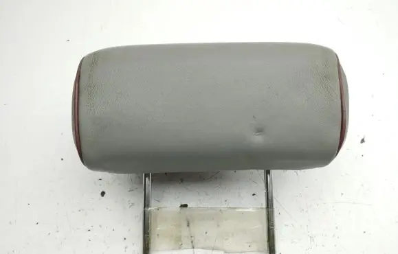 Hyundai Santa Fe Rear seat headrest 