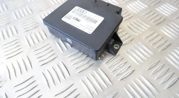 Audi A8 S8 D4 4H Hand brake control module 4H0907801E 4H0907801A