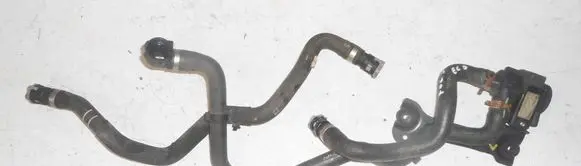 Ford Focus Water pump AV618564AB
