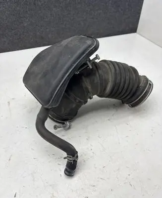 Mitsubishi Outlander Air intake duct part 1502A019
