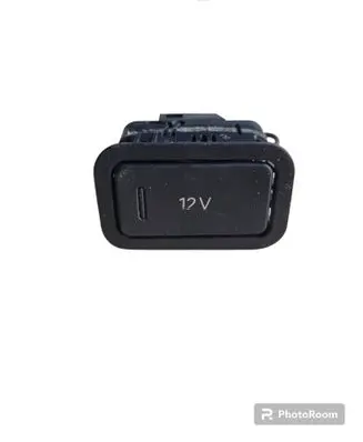 Audi A6 S6 C5 4B 12 V Socket (rear) 4B0925071