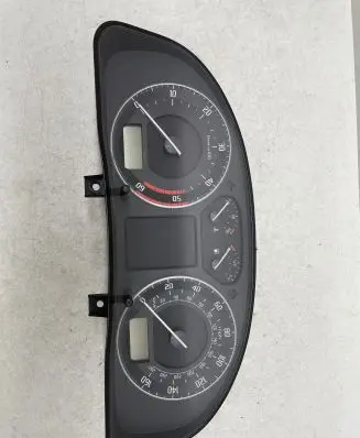 Skoda Superb B5 (3U) Speedometer (instrument cluster) 110080116 3U0920912D