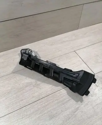 BMW X1 F48 F49 Front bumper mounting bracket 7410010
