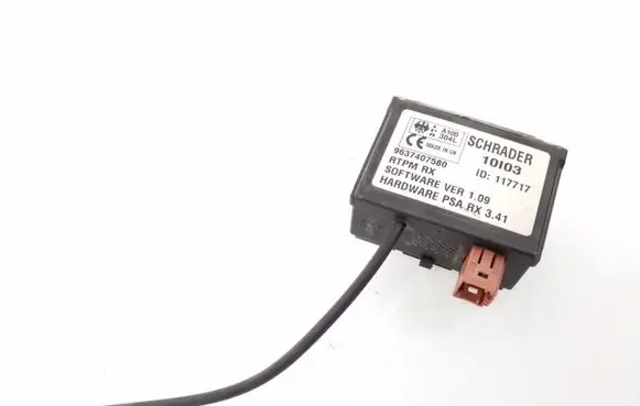 Peugeot 607 Door central lock control unit/module 9637407580