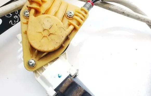 Dodge Caliber Front door window regulator motor 
