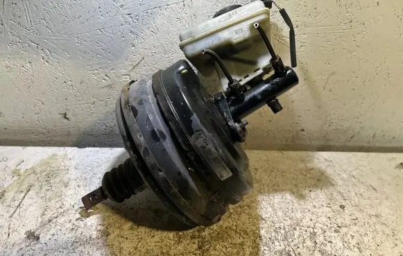 Land Rover Discovery Brake booster SJB000171 L41718 99291100