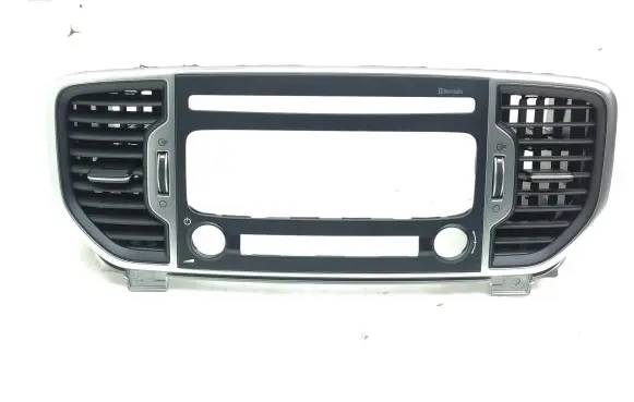 KIA Sportage Dash center air vent grill 97420F1000 97410F1000