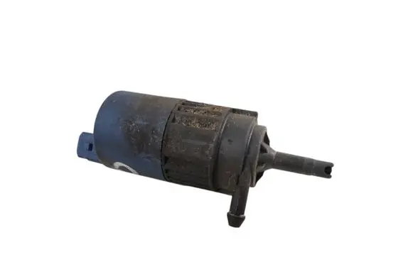 Volvo S40, V40 Windscreen/windshield washer pump 30899624