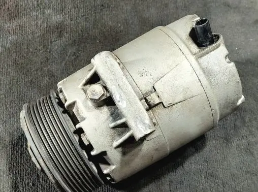 Renault Espace IV Air conditioning (A/C) compressor (pump) 7711135104 0539524833 P395P395