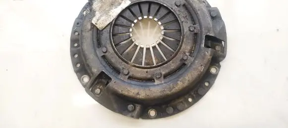 Volkswagen PASSAT B2 Pressure plate 
