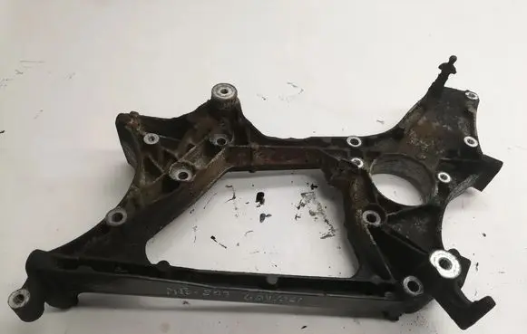 Mercedes-Benz E C207 W207 Generator/alternator bracket A65120109
