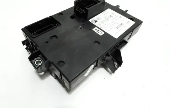 Opel Movano C Fuse box set 46862934 4251135386 10R041061