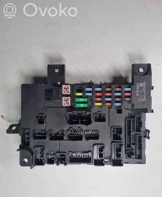Mitsubishi Outlander Fuse module 8637B680