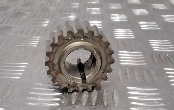 Renault Megane II Crankshaft gear 371496