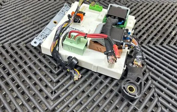 Volvo XC90 Comfort/convenience module 31453070AA