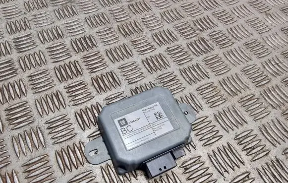 Opel Astra J GPS navigation control unit/module 13384291 52031771 5WK50278B