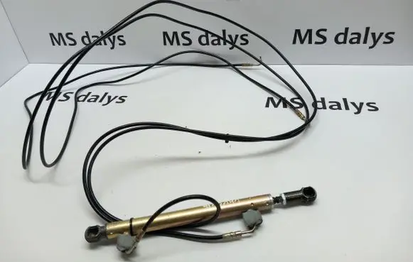 Mercedes-Benz SLK R171 Convertible roof lock latch cylinder A1718000572 1718000572