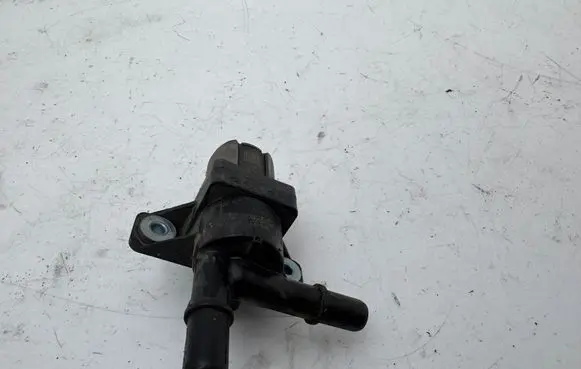 DS Automobiles 4 II Water pump 9836186280