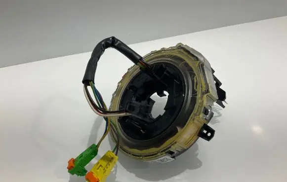 Mercedes-Benz CLS C219 Airbag slip ring squib (SRS ring) A1714640518 1714640518
