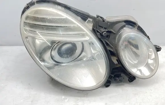 Mercedes-Benz E W211 Headlight/headlamp 16259201 5DC009060
