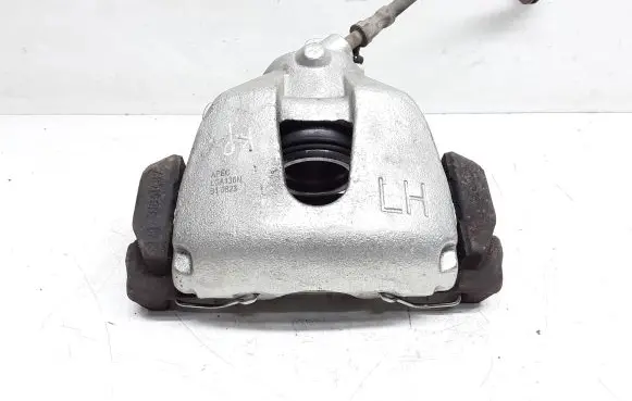 Volvo V40 Front brake caliper